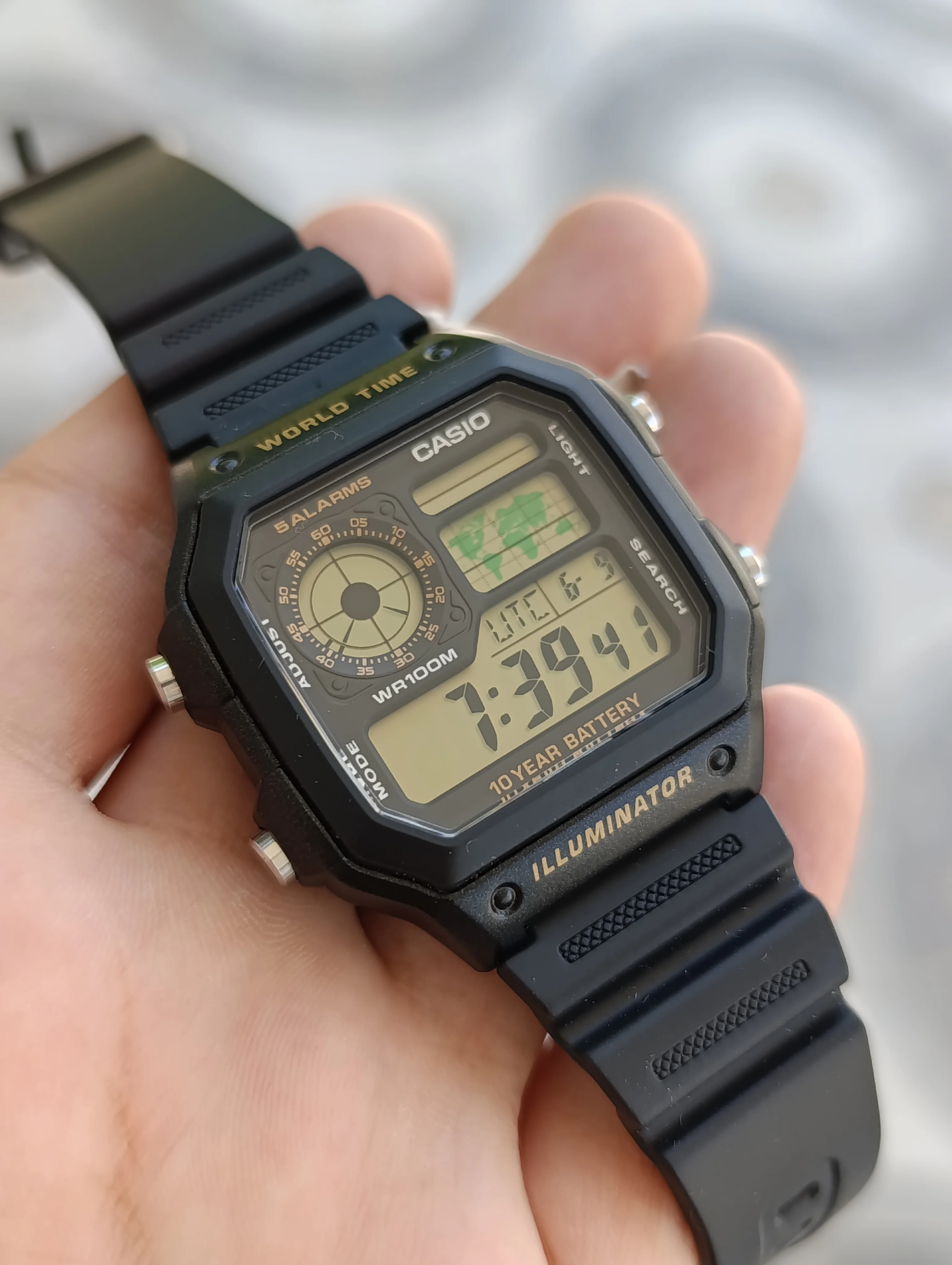 CASIO ILLUMINATOR  AE-1200WH-1BVDF ORIGINAL NEUVE HOMME WATER RESISTANT 100M