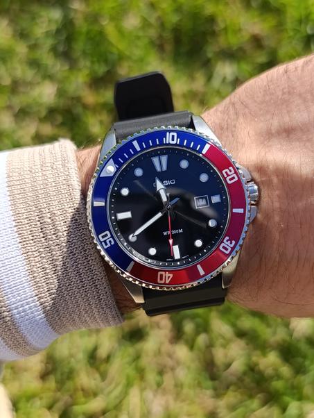 MONTRE CASIO MDV-107-1A1VEF HOMME BICOLORE PEPSI LUNETTE TOURNANTE