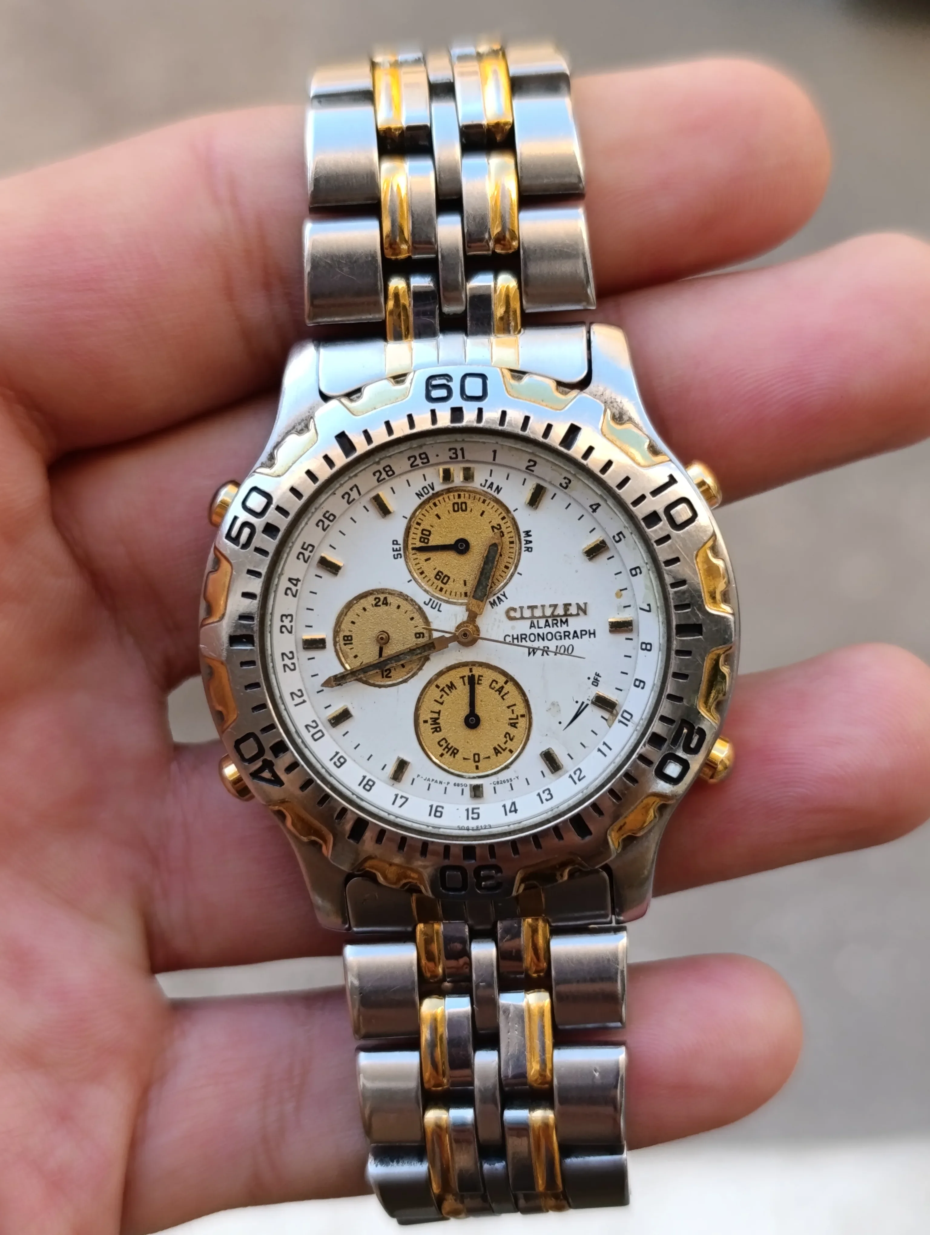 :  MONTRE CITIZEN ALARM CHRONOGRAPH WR 100 – RÉF. 6850-C89330 – QUARTZ – VINTAGE
