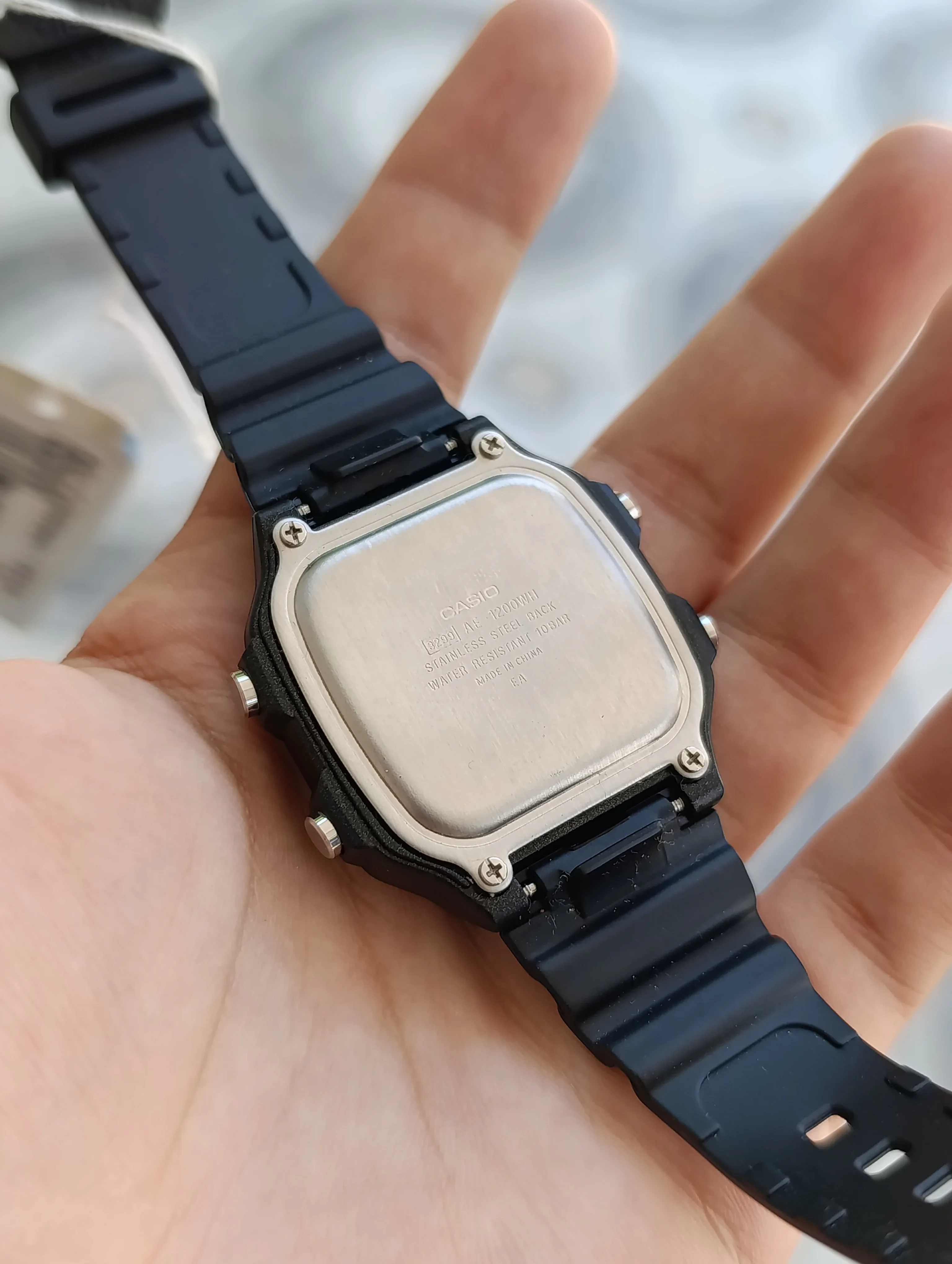 CASIO ILLUMINATOR  AE-1200WH-1BVDF ORIGINAL NEUVE HOMME WATER RESISTANT 100M