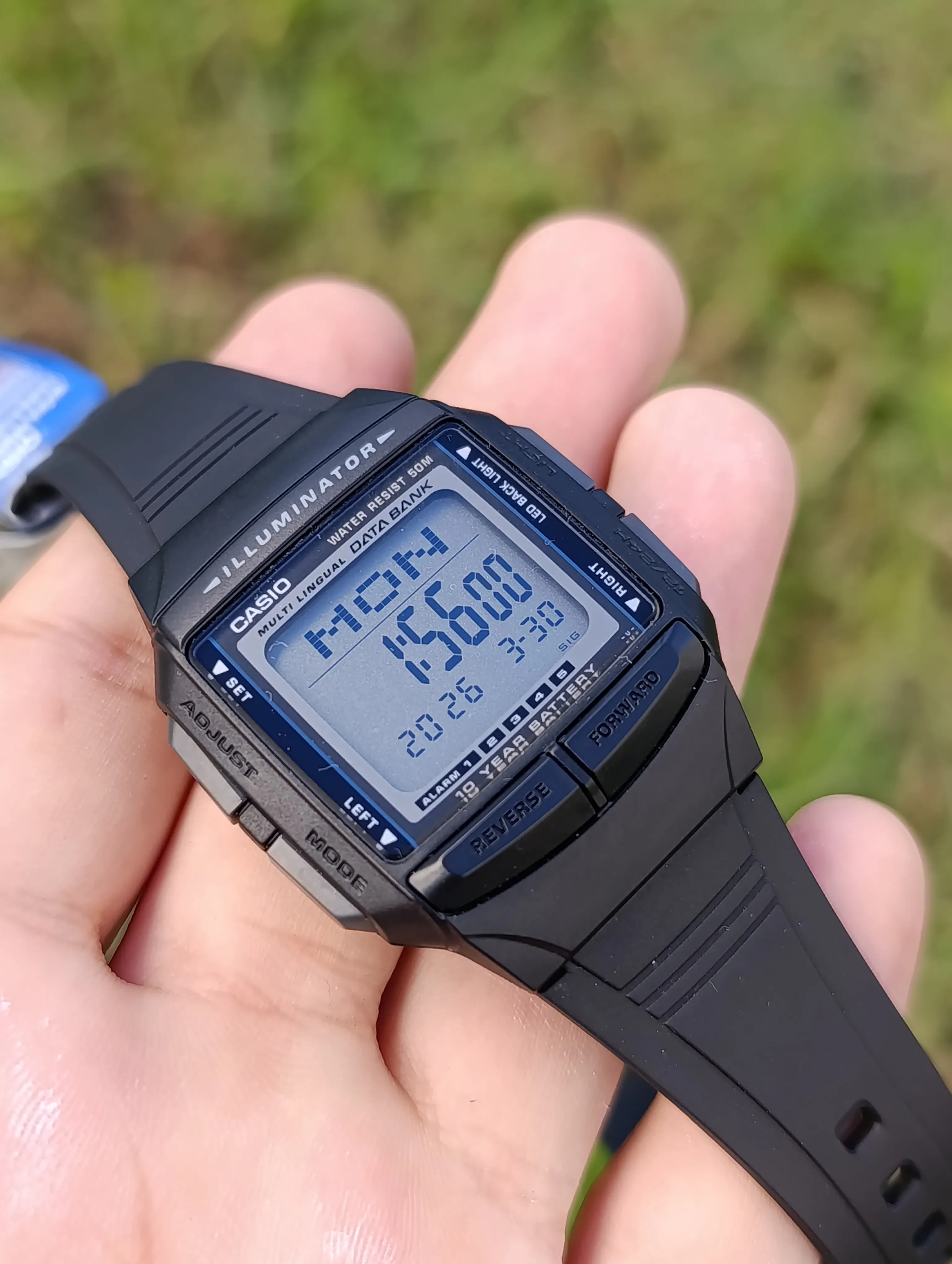 VINTAGE CASIO ILLUMINATOR  DATA BANK DB-36-1AVDF ORIGINAL WATER RESISTANT 50M
