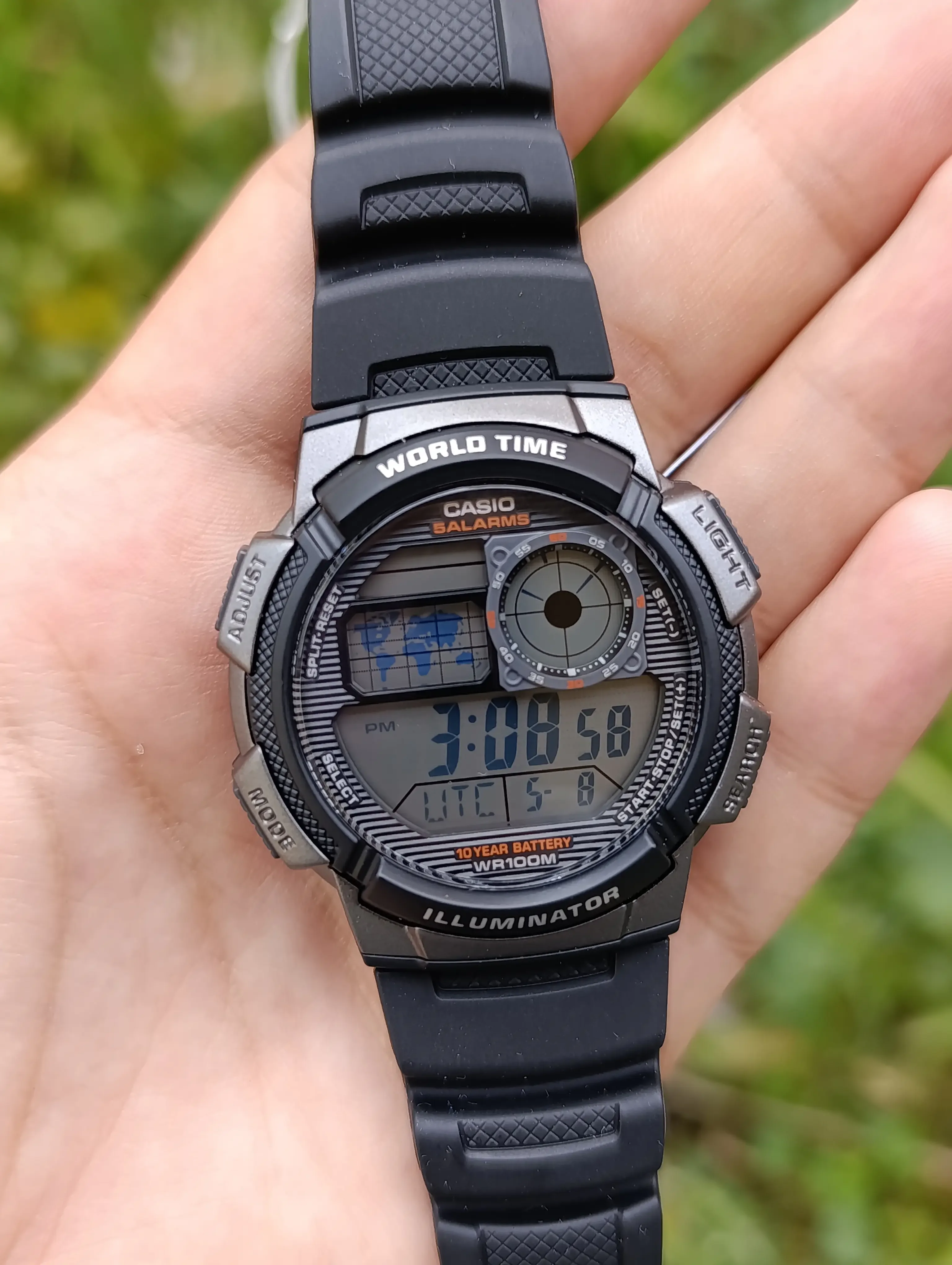 CASIO ILLUMINATOR  AE-1000W-1BVDF ORIGINAL NEUVE HOMME WATER RESISTANT 100M