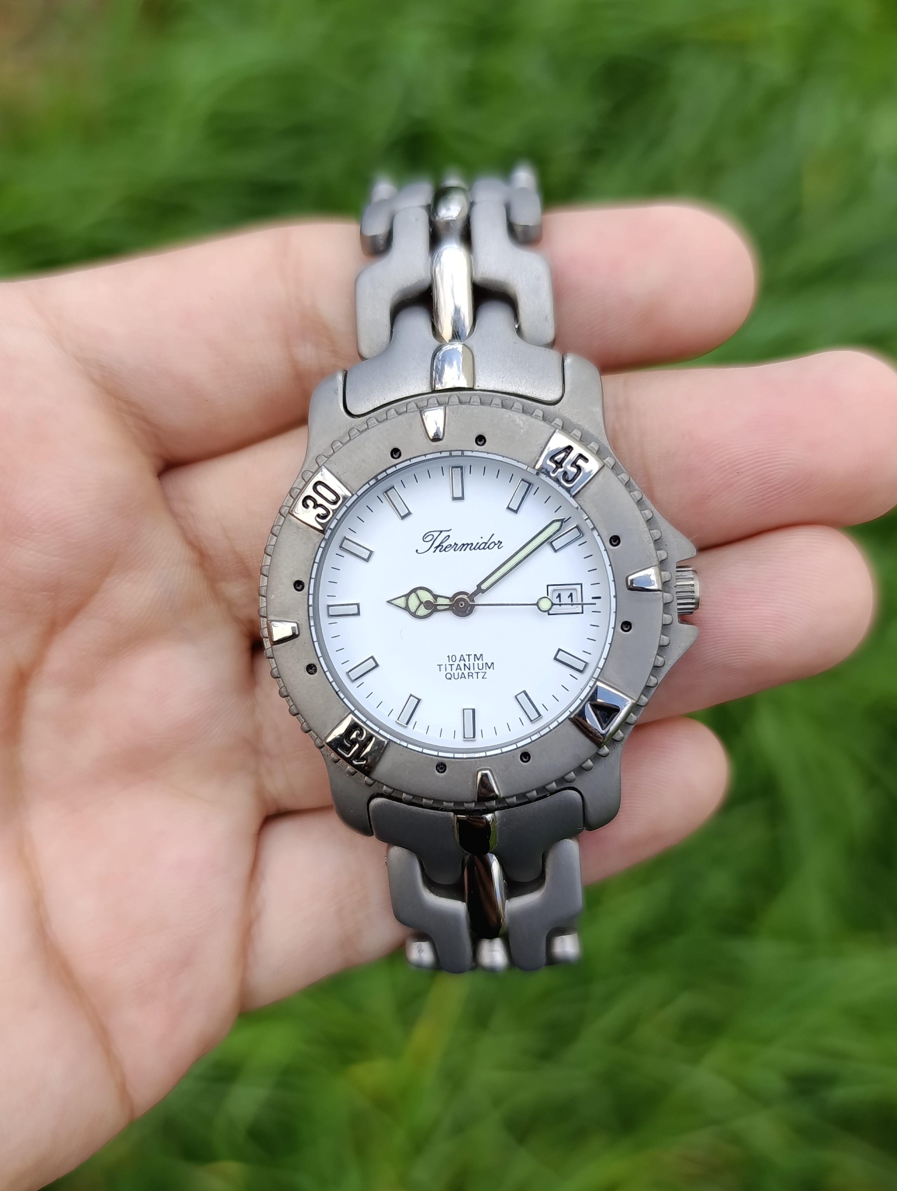 MONTRE THERMIDOR 887673  ORIGINAL TOUT TITANIUM WATER RESISTANT 100 METRES