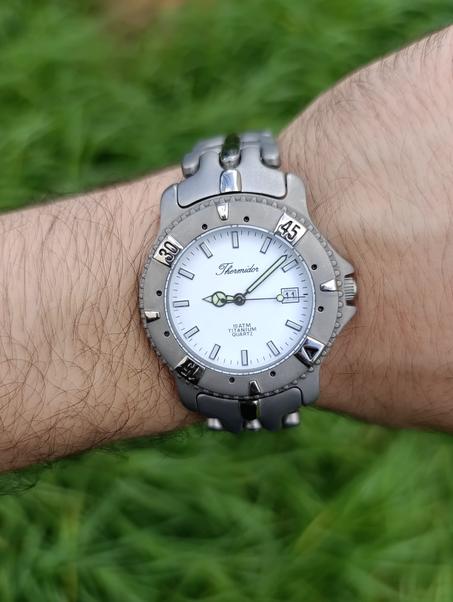 MONTRE THERMIDOR 887673  ORIGINAL TOUT TITANIUM WATER RESISTANT 100 METRES