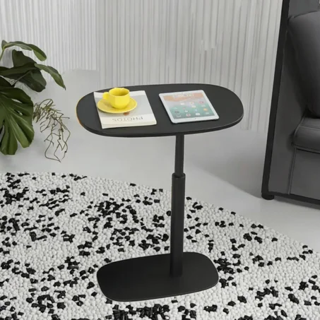 🛋️ طاولة جانبية عصرية على شكل C – أناقة وعملية في كل زاوية من منزلك