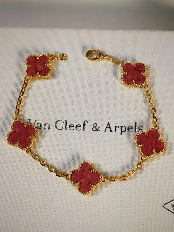 اسوار نسائي فاخر