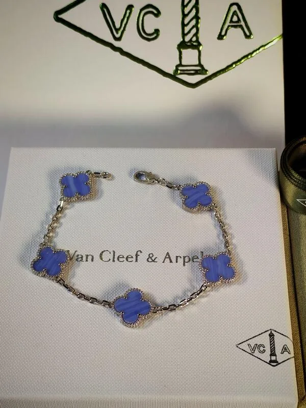 اسوار نسائي فاخر