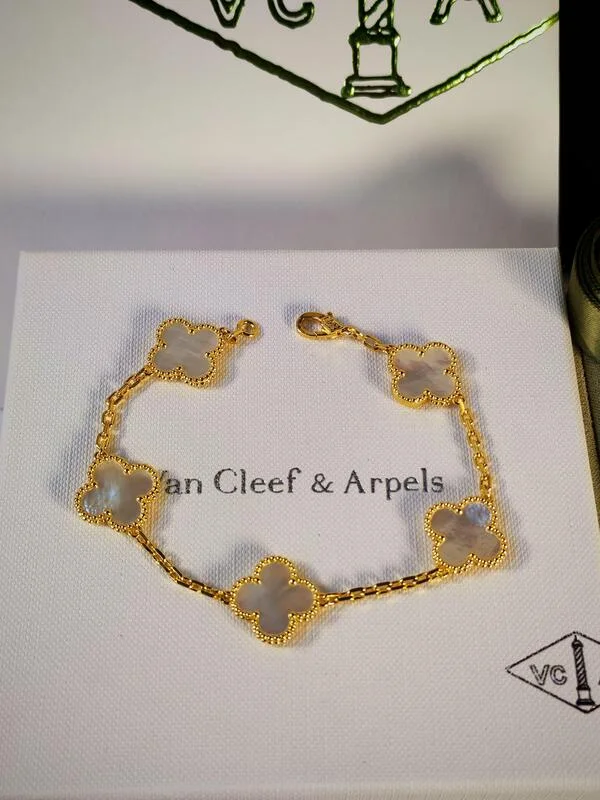 اسوار نسائي فاخر