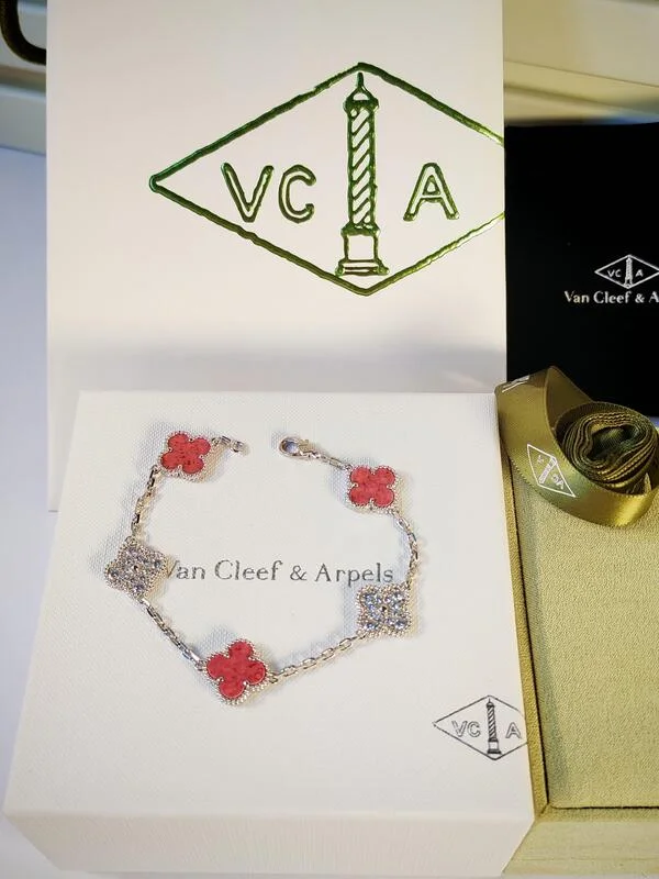 اسوار نسائي فاخر