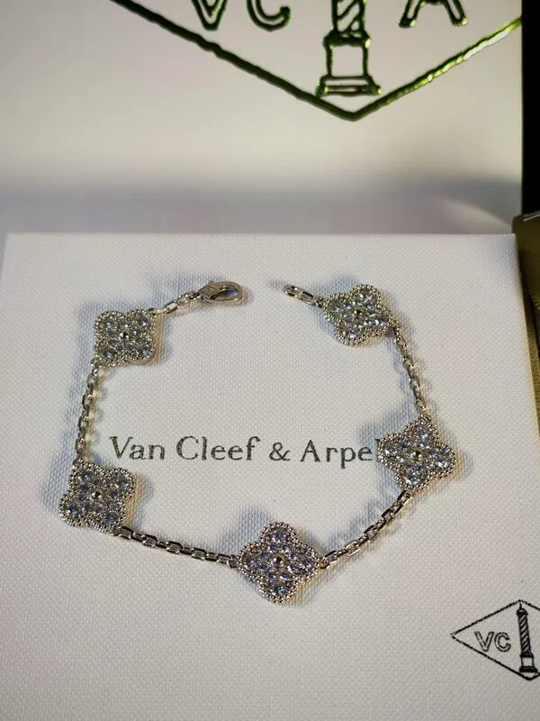 اسوار نسائي فاخر