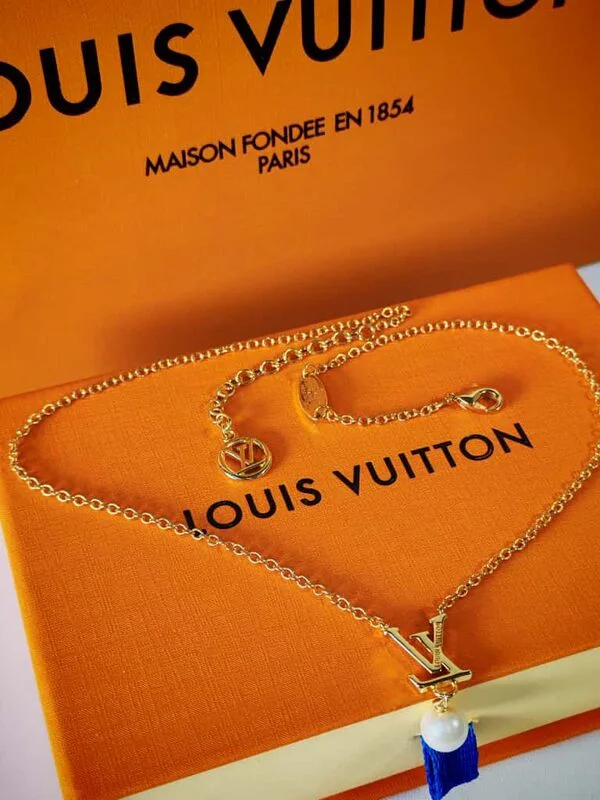 سلسال مع تعليقة