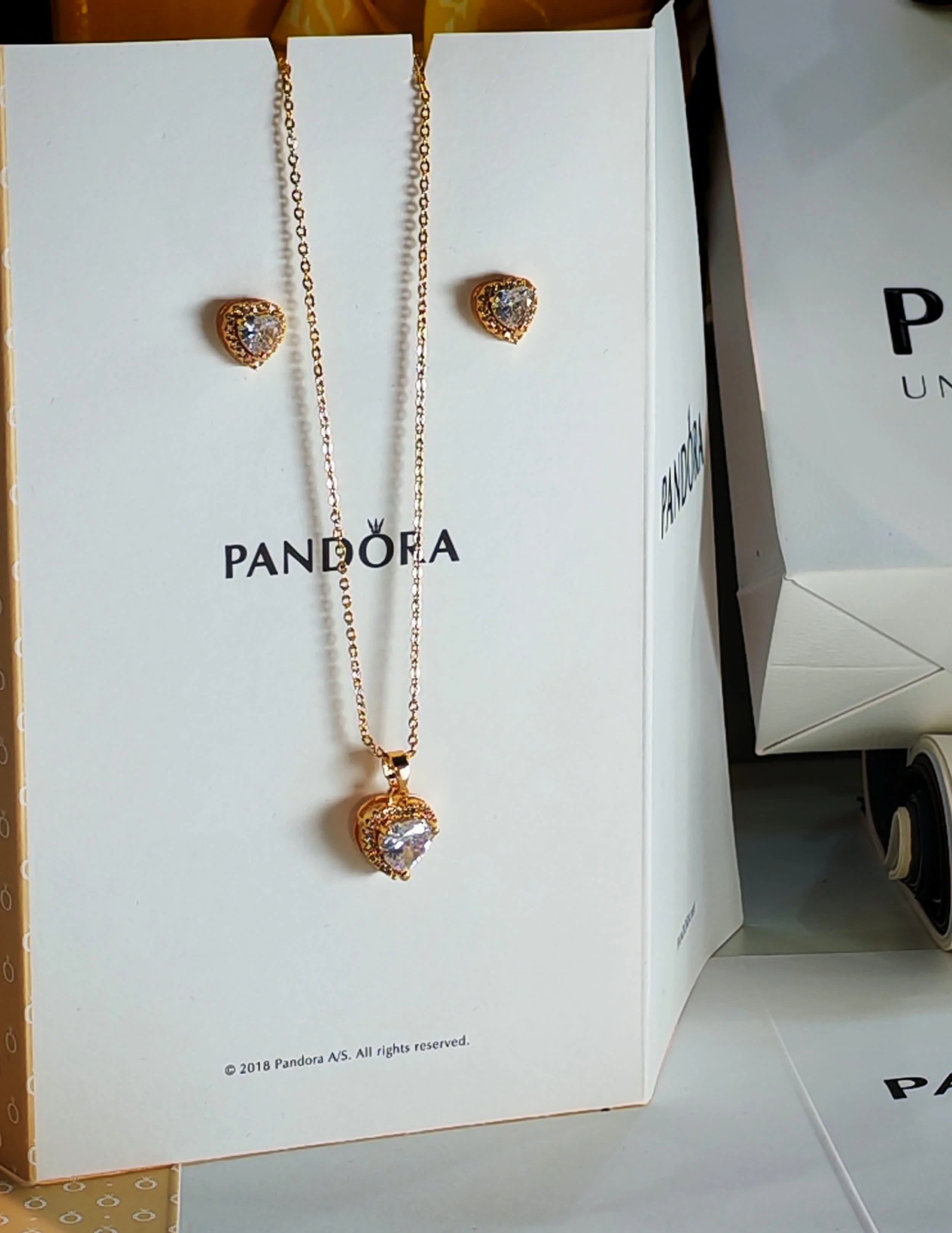 سلسال مع تعليقة