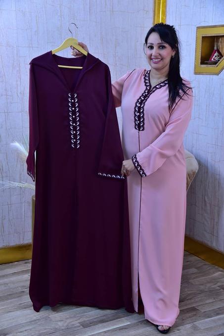 جلابة 2 بياس – الأناقة المغربية بأبهى صورها!