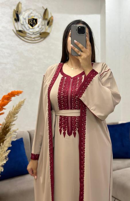 كيمونو جديد مطرز بالحرير مع حزام أنيق - متوفر بمقاسات متنوعة!