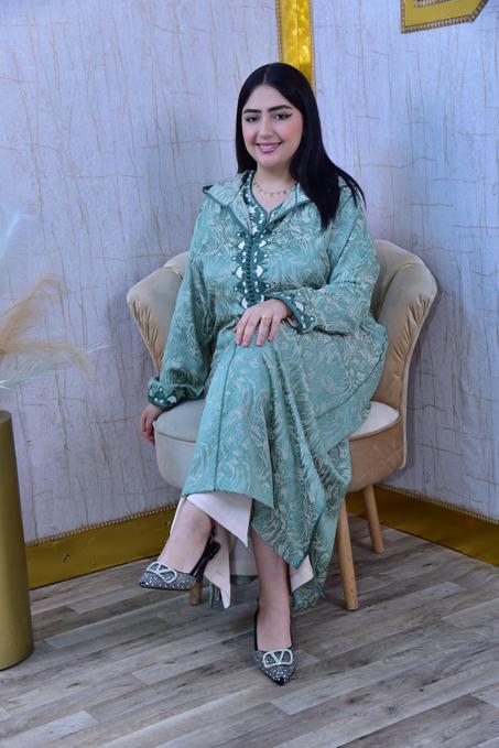 جلابة كمخة دوبياس تجمع بين الأناقة والراحة في نفس الوقت