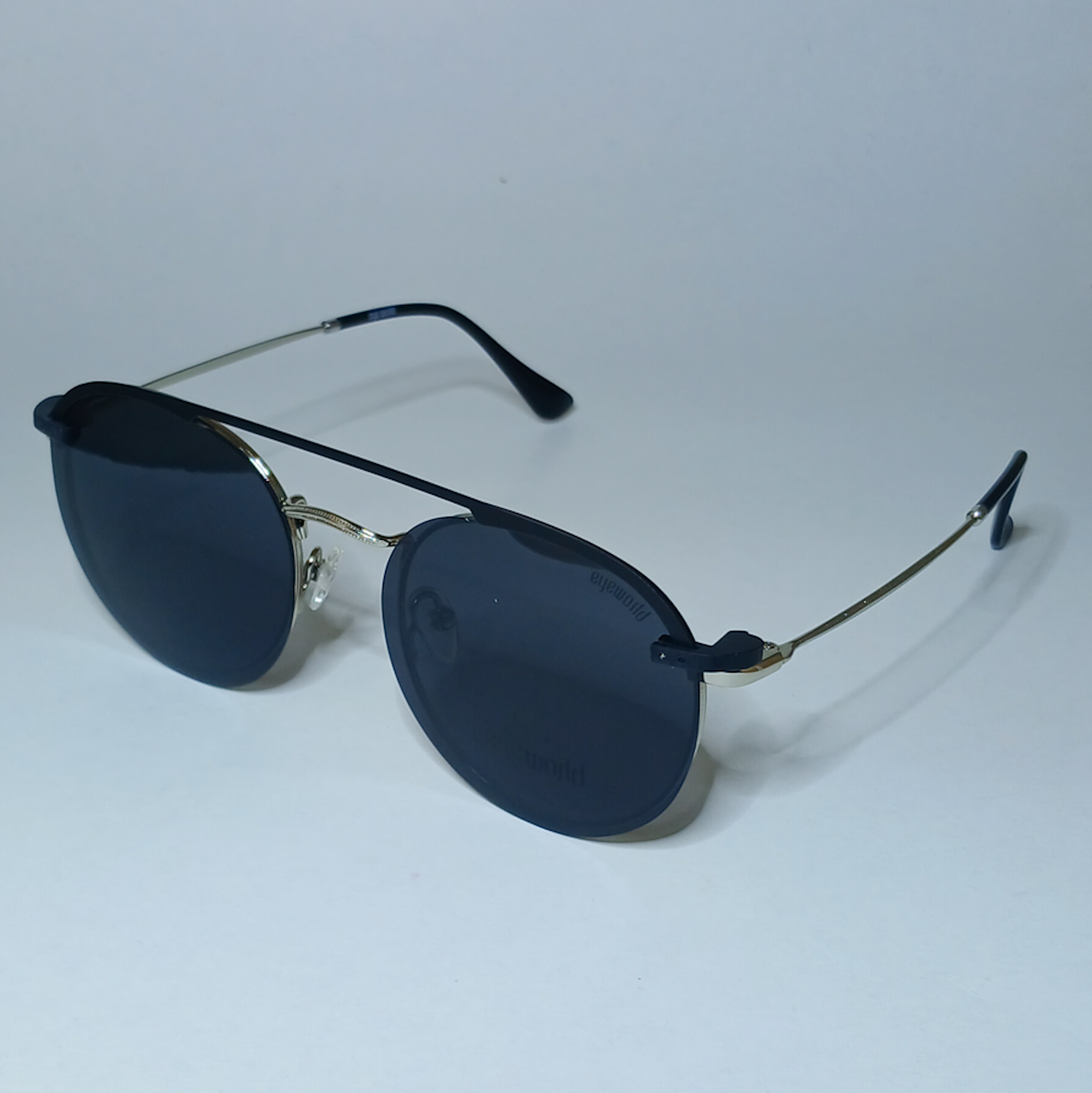 stores/8cd2cd9c07df8e51e16ba2d97d73bc0c/products/EMcTt29nJrJRUkvd2NfcY9JCZCumoZ7hXRURnQvY.jpeg