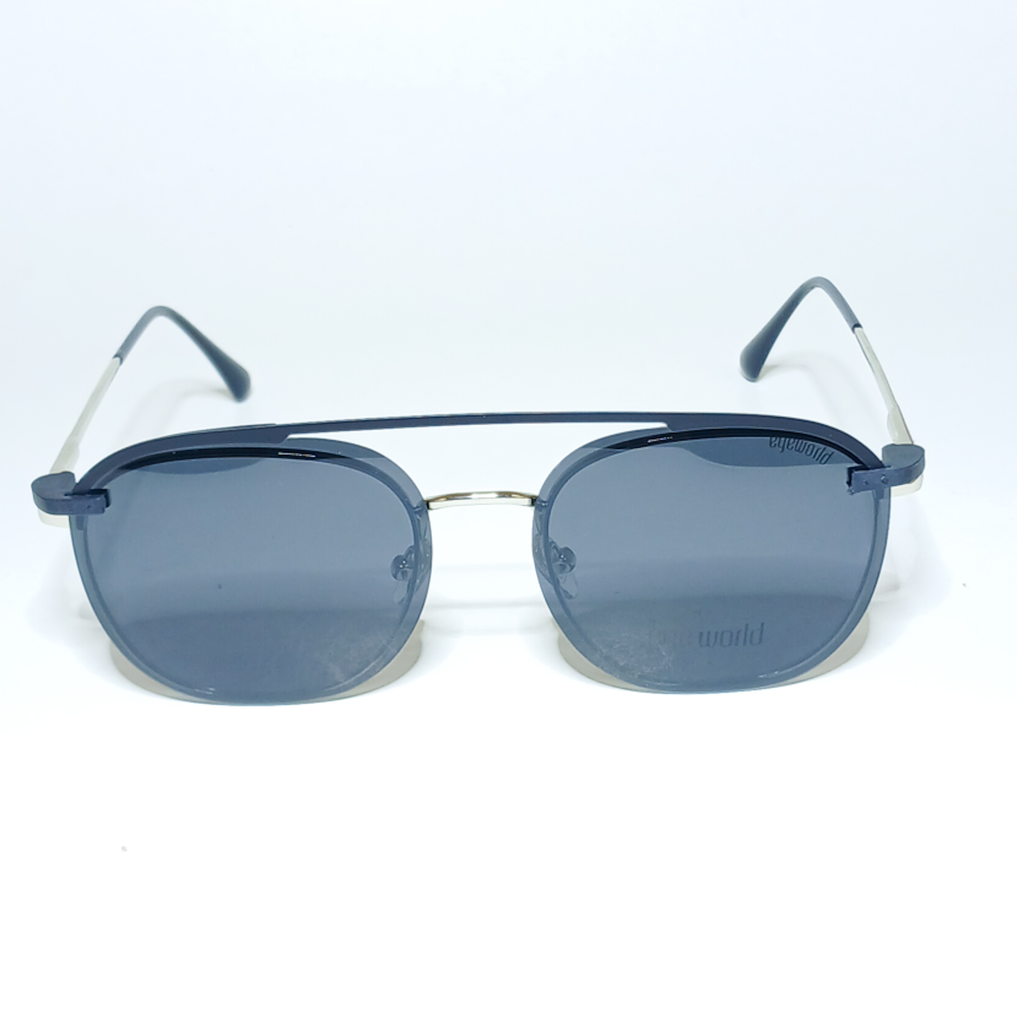 stores/8cd2cd9c07df8e51e16ba2d97d73bc0c/products/Wosaafo0bjvV1unp1AmN21ZCaeLJsUD26u5c2yJ9.jpeg