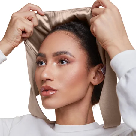 bonnet satin de soie