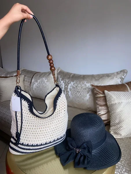 Sac et chapeau d'été