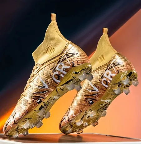 CR7 أحذية كرة القدم