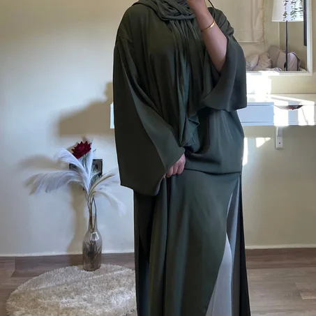 Ensemble MODESTA CHIC