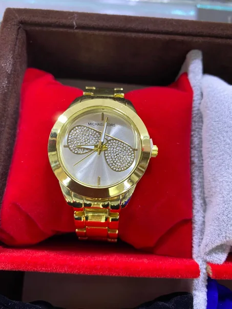 Montres de luxe pour femmes, classiques de genève, à la mode, pour dames, nouvelle collection 2021