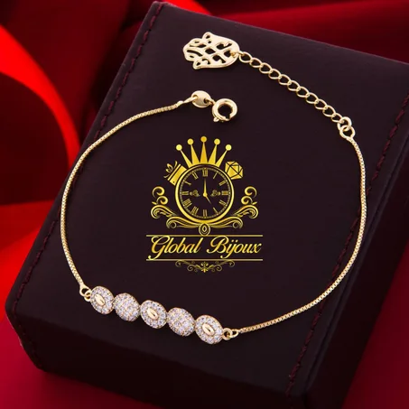 Bracelet couleur or pour femmes