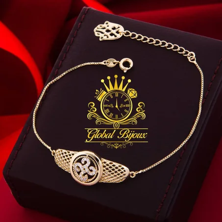 Bracelet couleur or pour femmes