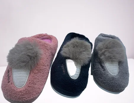 Pantoufle femmes chaussure de salon pantoufles talon compensé