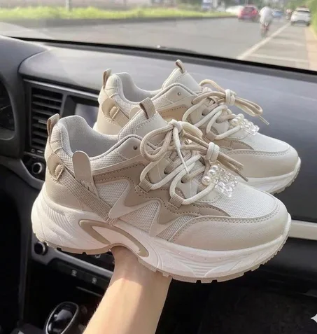 Le luxe et le goût raffiné dans une seule Espadrille