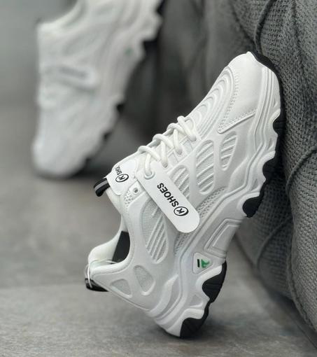 HIGH QUALITY SHOES.J