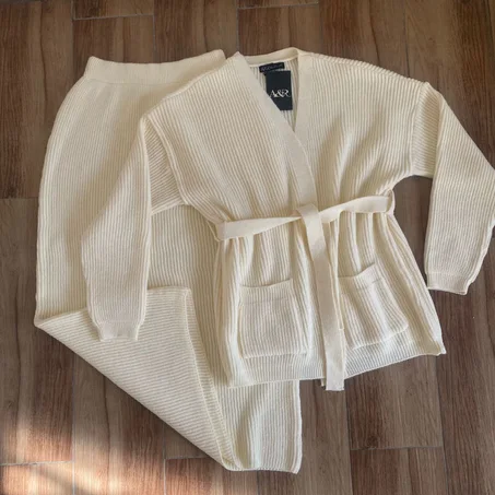 اونسومبل انيق وراقي ومميز مع التوصيل مجانا