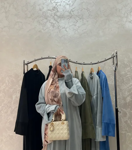 حجاب صفوة مع معصم هدية ( تخفيض جوج قطع فقط 400درهم)