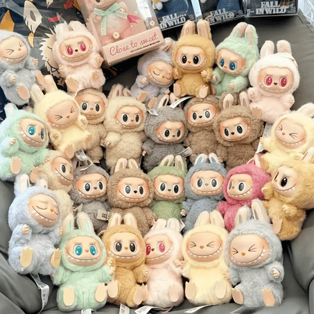 مجموعة لابوبو الفاخرة