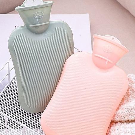 bouillotte à eau chaude en silicone  2 litre