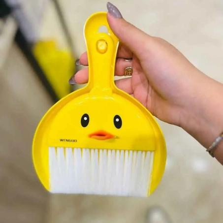 Pelle et balayette pratique