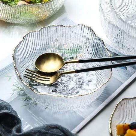 saladier en verre diamètre 20 cm