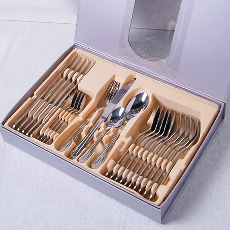 Coffret Ménagère 24 pièces en Inox