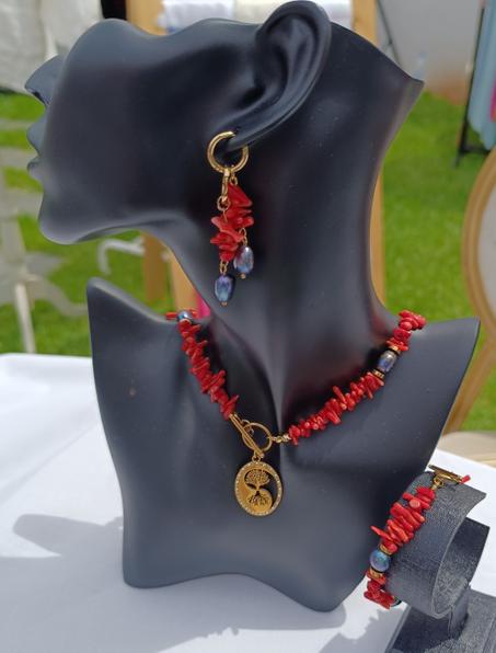 COLLIERS ET SAUTOIRS