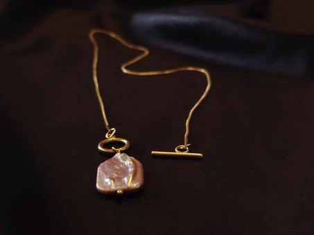 Colliers avec fermoirs OT