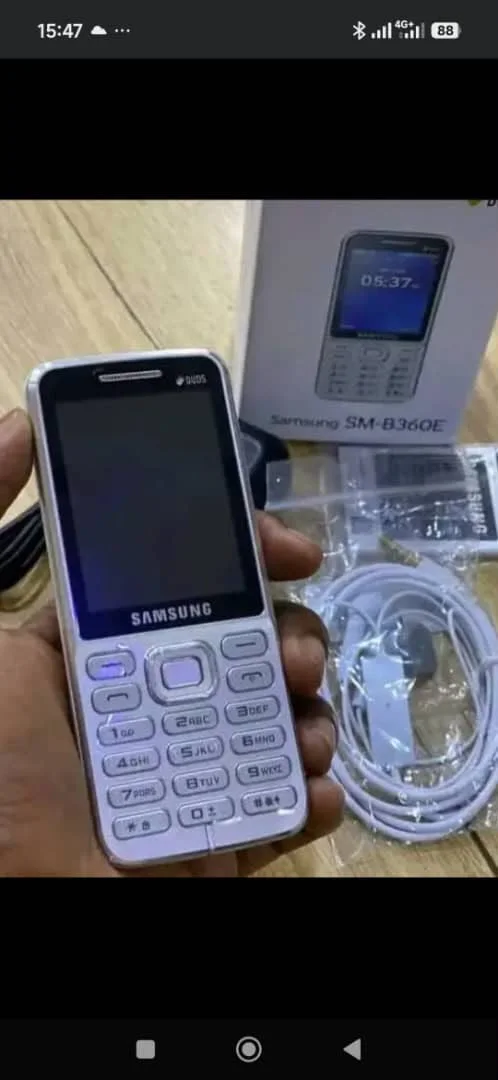 SAMSUNG GT-S5611