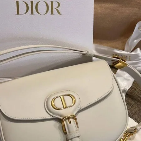 Sac Dior en cuir beige