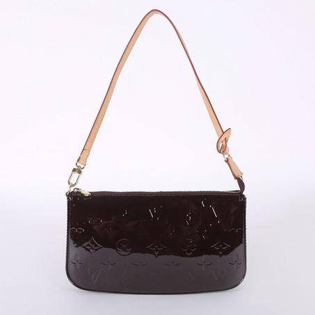 Vernis Leather Amarante