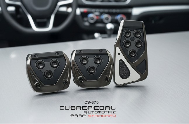 أغطية دواسات سيارة يدوية