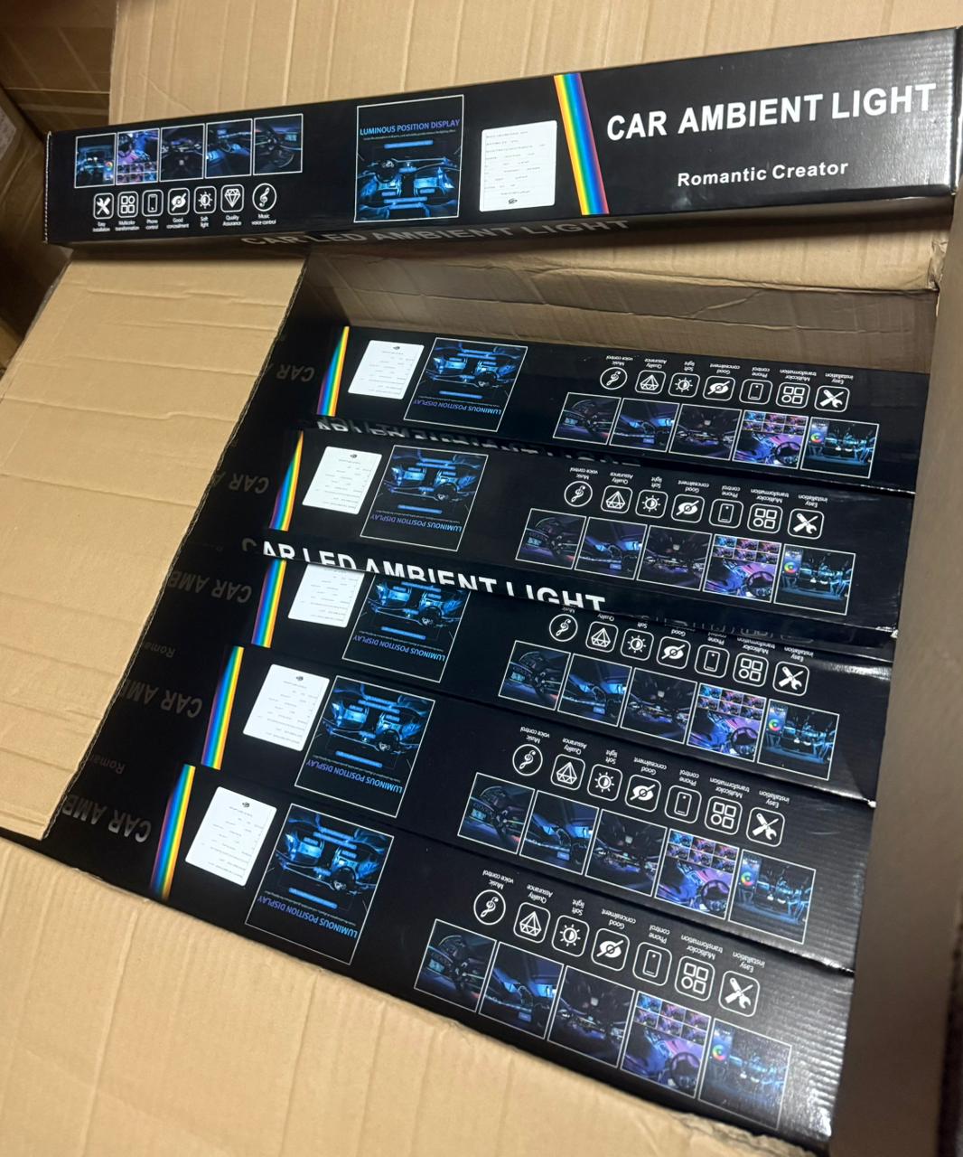 إضاءة داخلية محيطية للسيارة