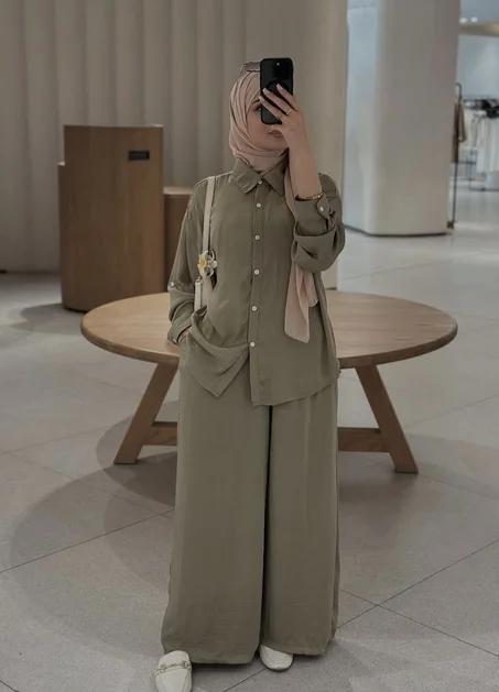 Ensemble en lin élégant vert