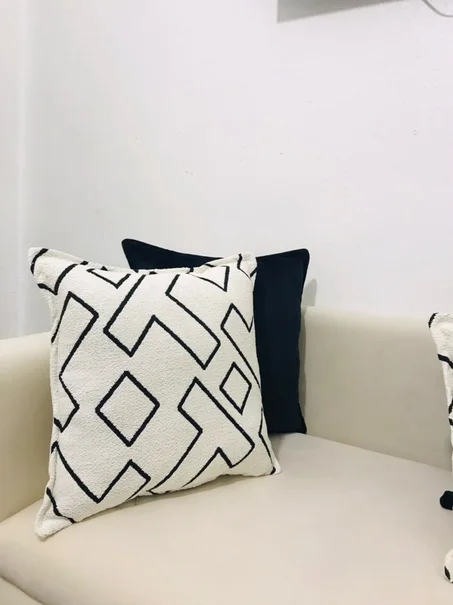 Coussin canapé motif  T model 06