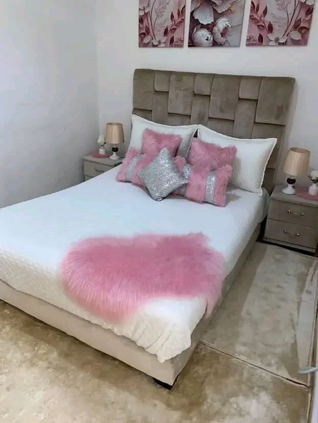 باك مخدات الفورير 8 القطع