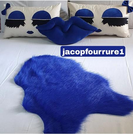 باك  غرفة نوم  متكون من 2 مخدات روموش و فم و هيضورة