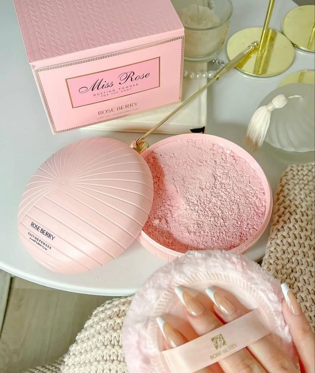 بودرة الجسم المخملية (إصدار روز بيري الفاخر)